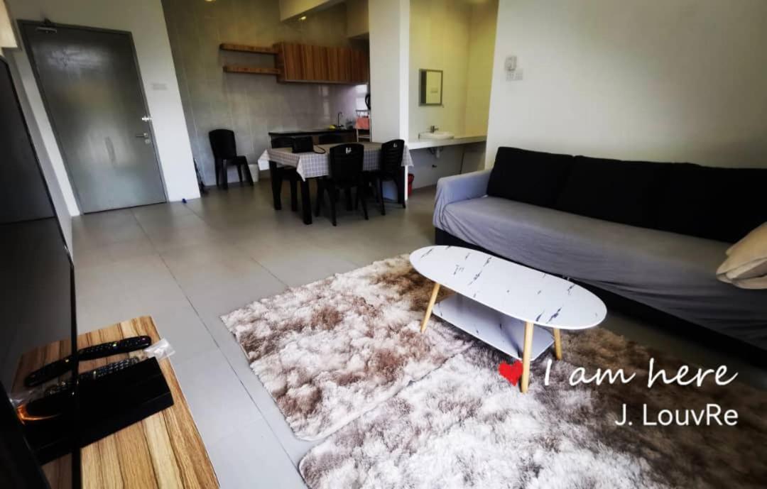 Studio Apartment Pasar Malam J.Louvre Tanah Rata Eksteriør billede